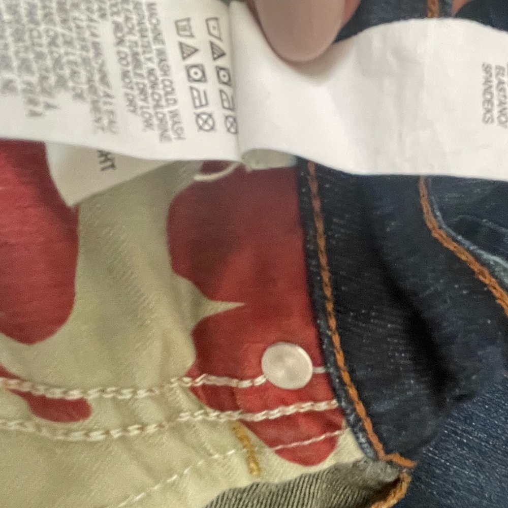 Jeans - Picture 9 of 13